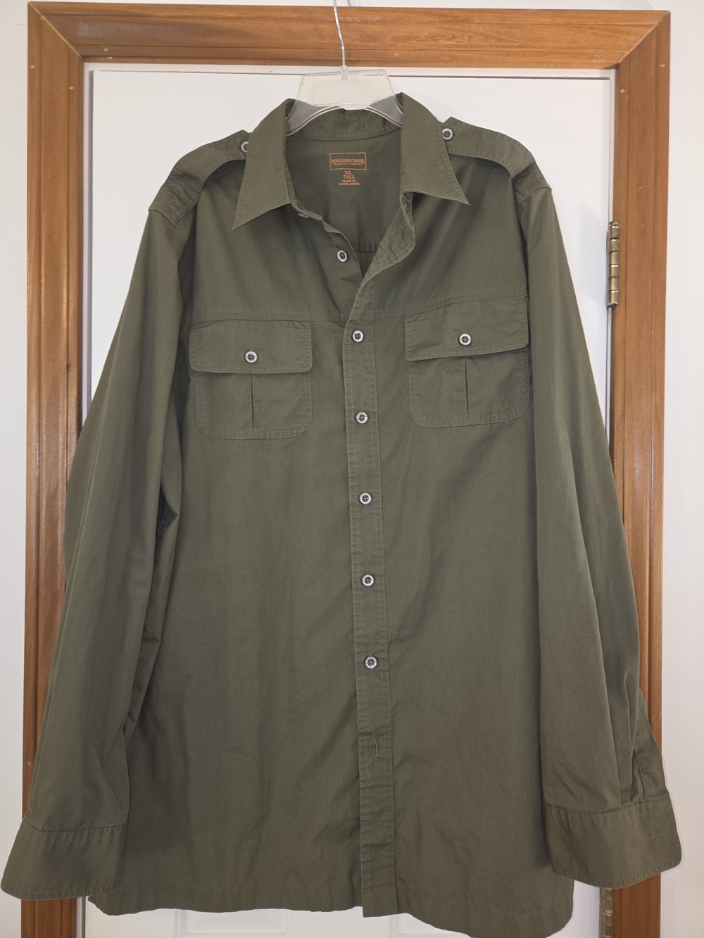 Men's Military Field Button-Up Jacket in Olive Green